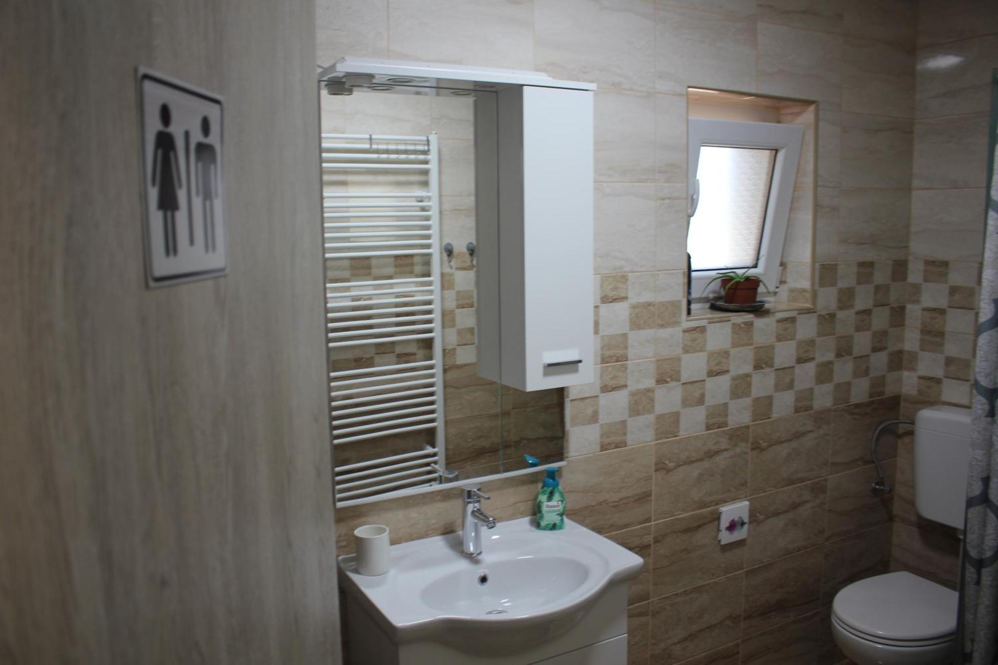 Studio Apartments Adian โคเรนนิซา ห้อง รูปภาพ